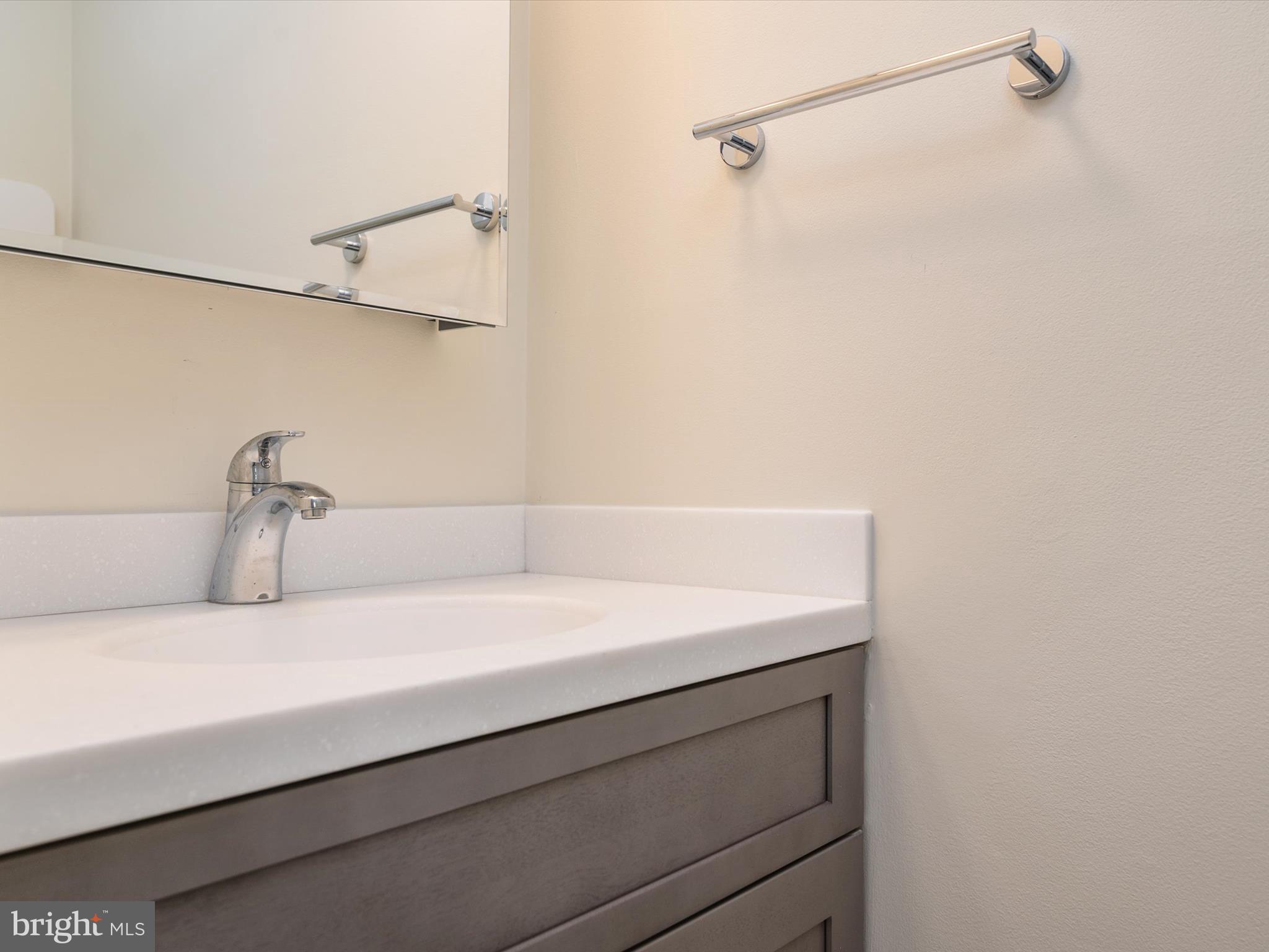 VILLAGE OF SEVERNA PARK - Residential Lease