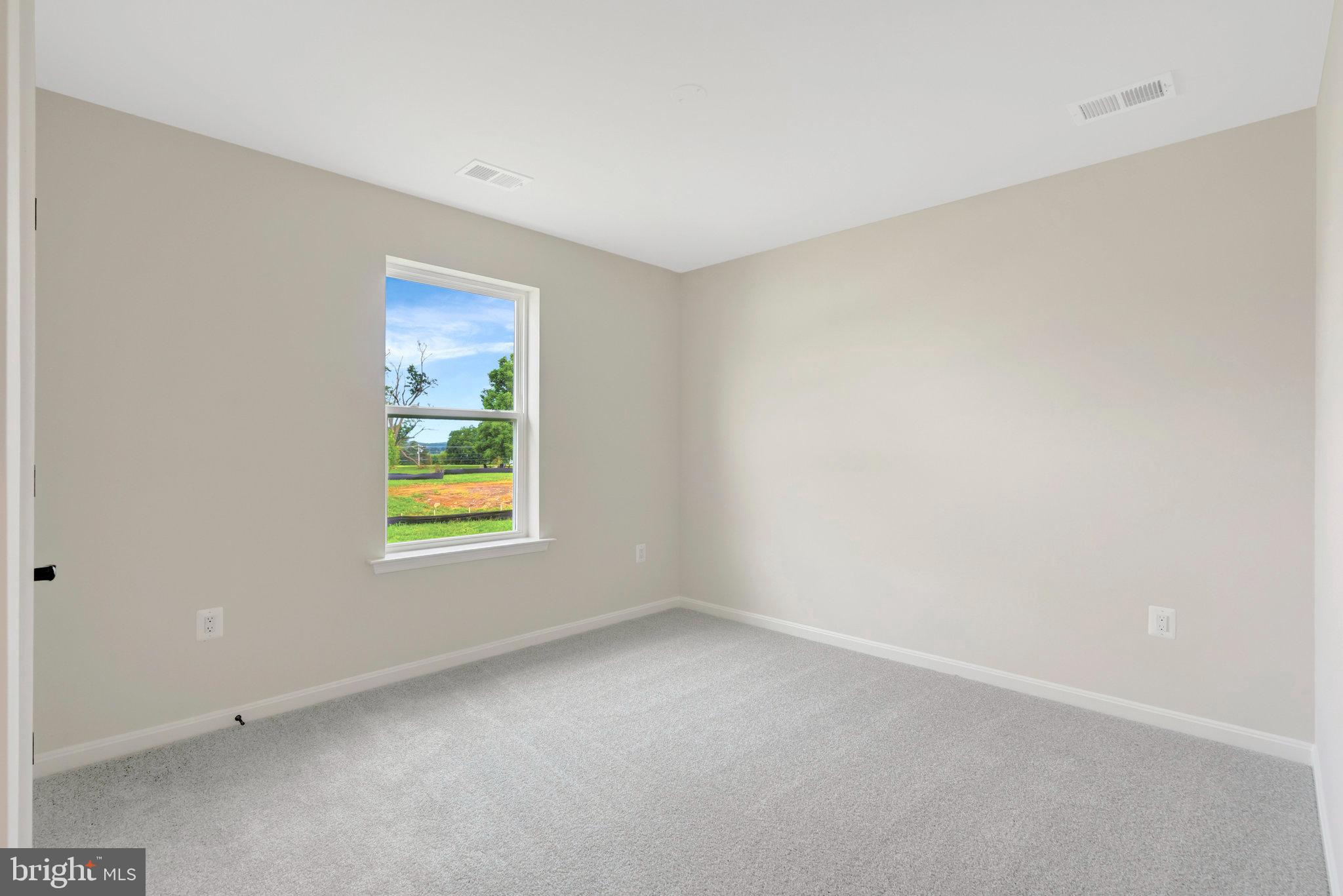 SEASONS AT MIDDLETOWN PLACE - Residential