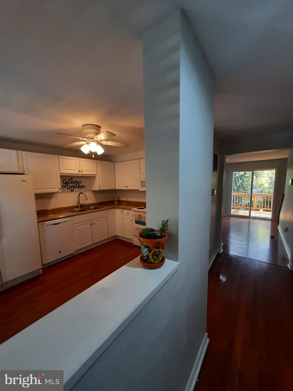 CANTERBURY VILLAGE - Residential Lease