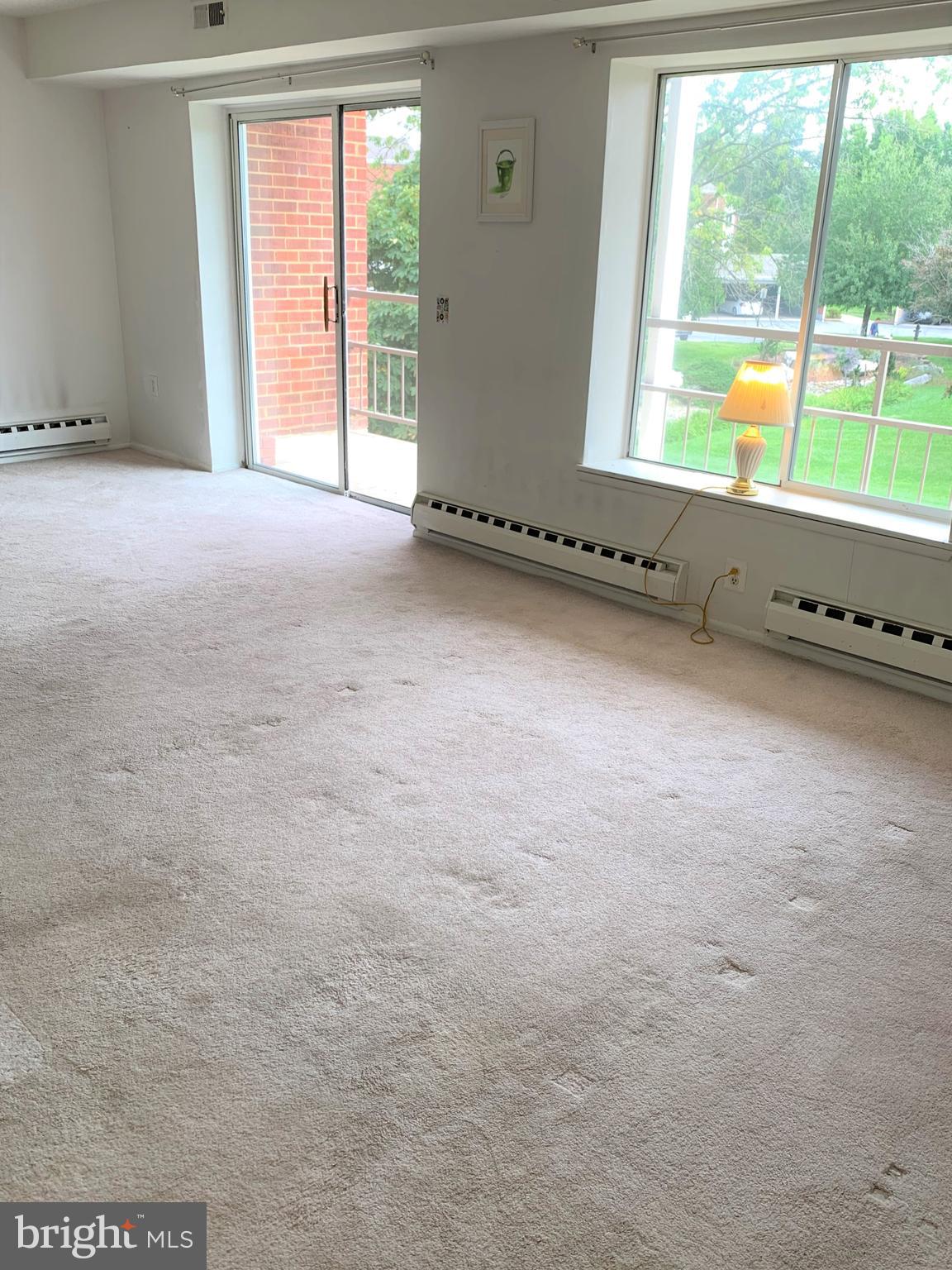 LEISURE WORLD - Residential