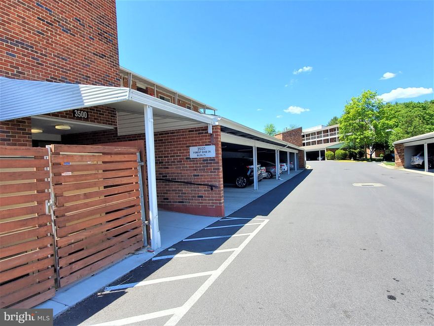 Great Potential for your buyer. Spacious living area. One Bedroom 1.5 bath unit with lots of light. Sunlite unit. Lovely Southern Exposure from living room and balcony.  Full size washer/dryer.  Wall of closets in the bedroom. .  Lots of opportunity to redesign and make your own.   Carport space conveys.  Being sold "as is".
Release Has been Signed .