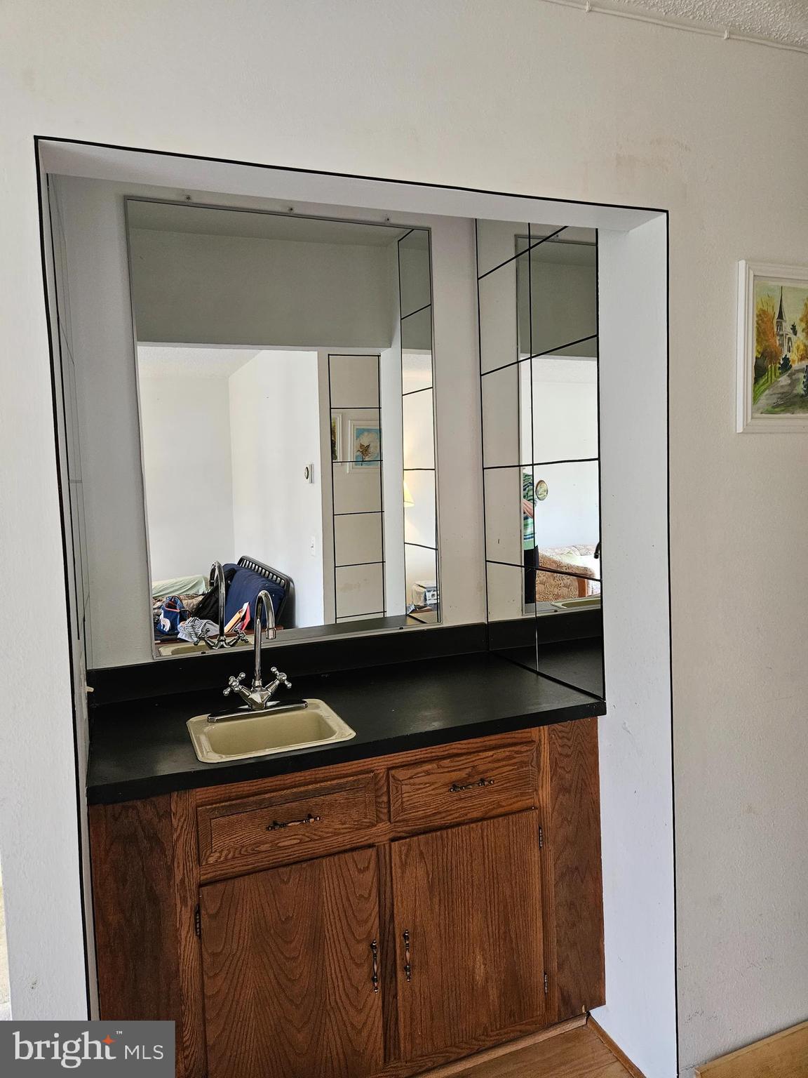 LEISURE WORLD - Residential