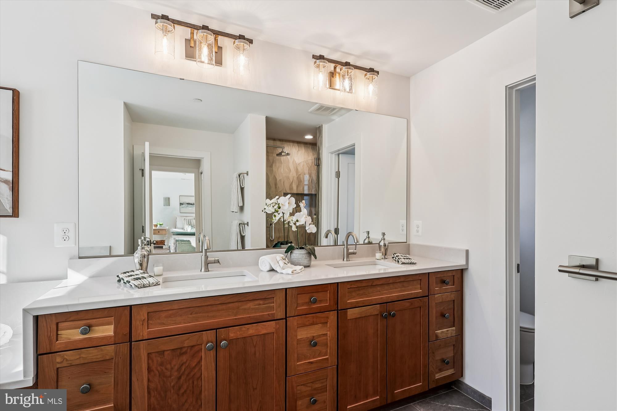 WATERBURY HEIGHTS - Residential