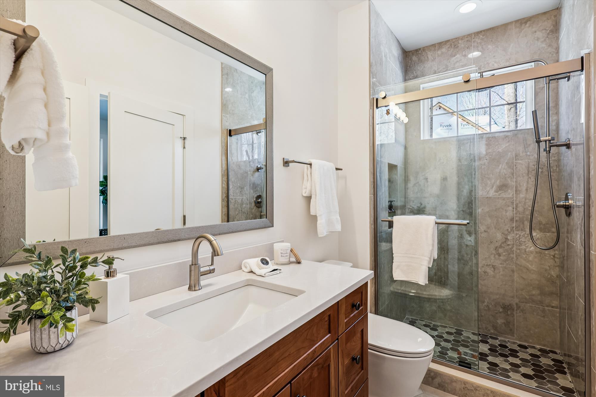 WATERBURY HEIGHTS - Residential