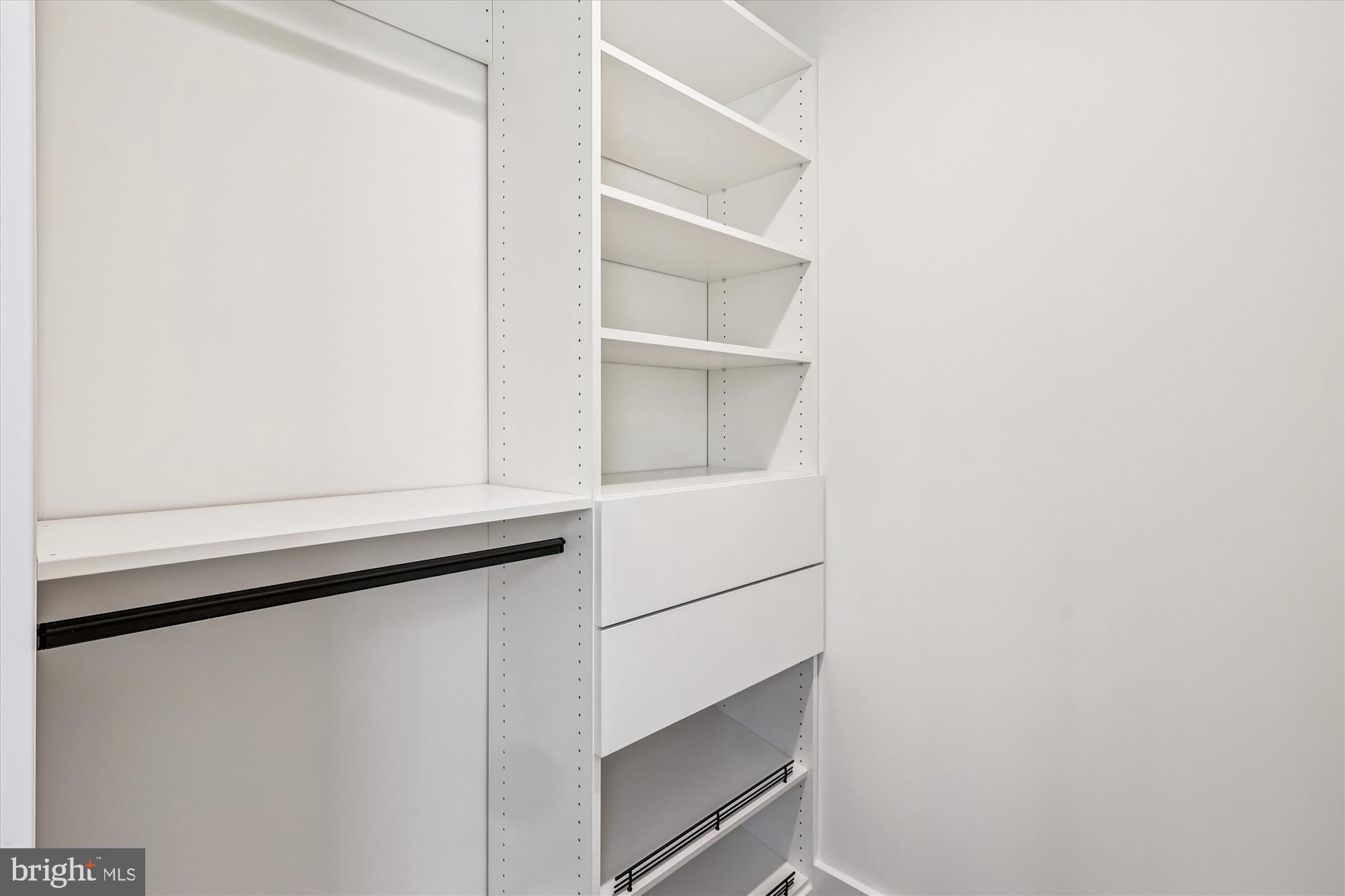 WATERBURY HEIGHTS - Residential