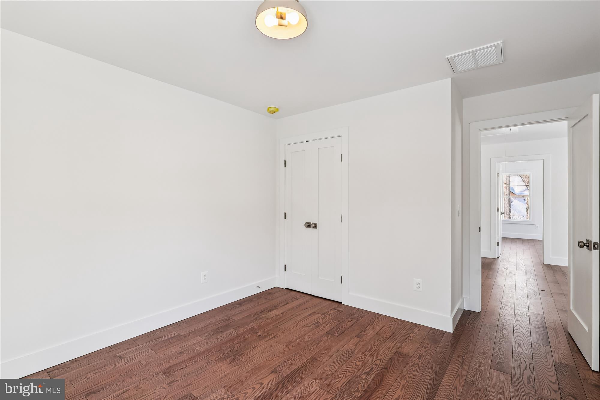 WATERBURY HEIGHTS - Residential