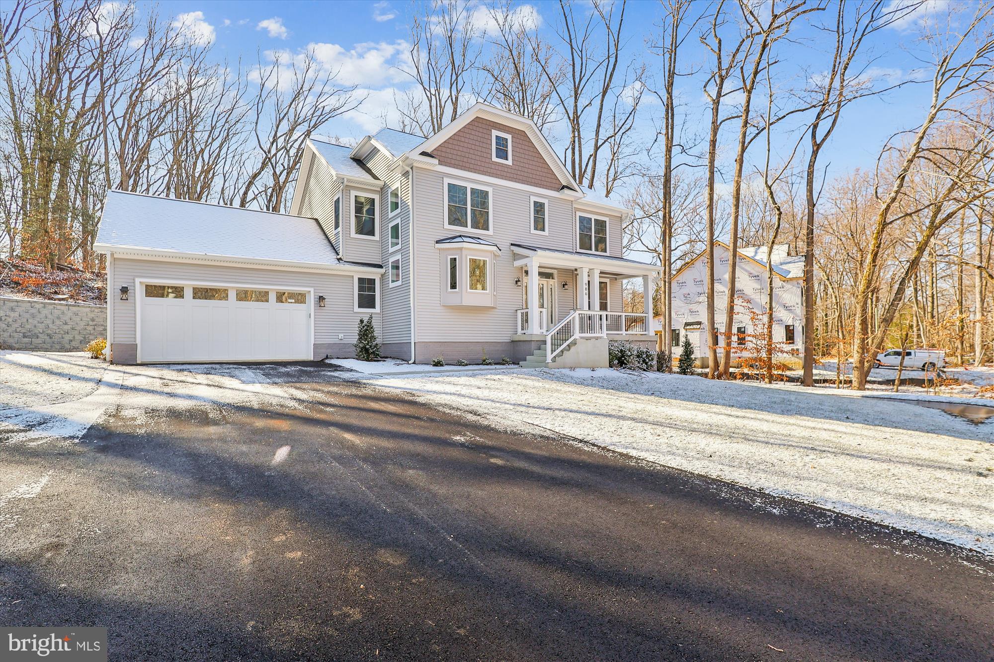 986 WATERBURY HEIGHTS DRIVE