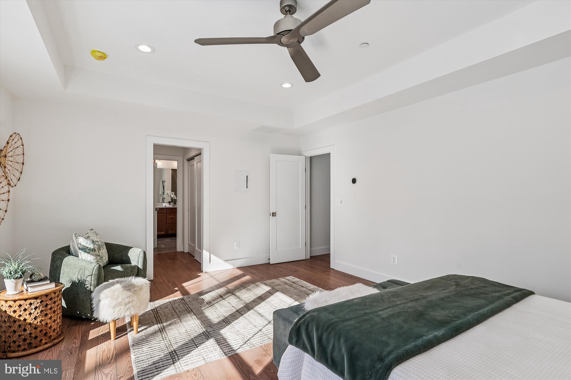 WATERBURY HEIGHTS - Residential