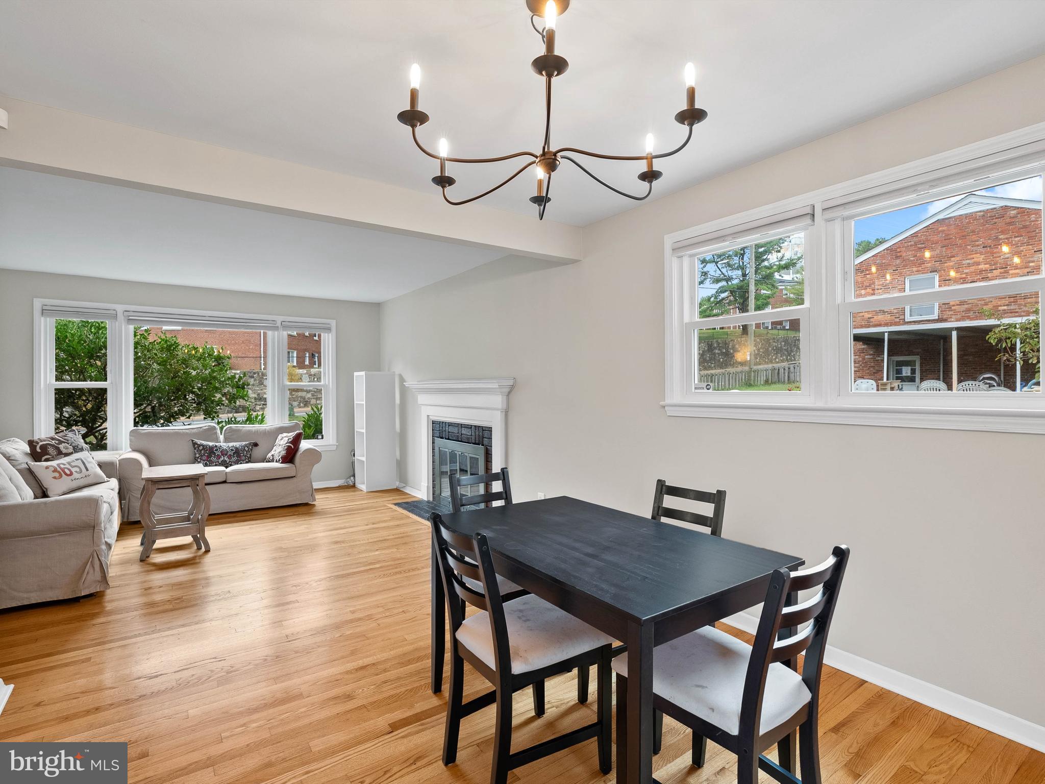 DOMINION HILLS - Residential Lease