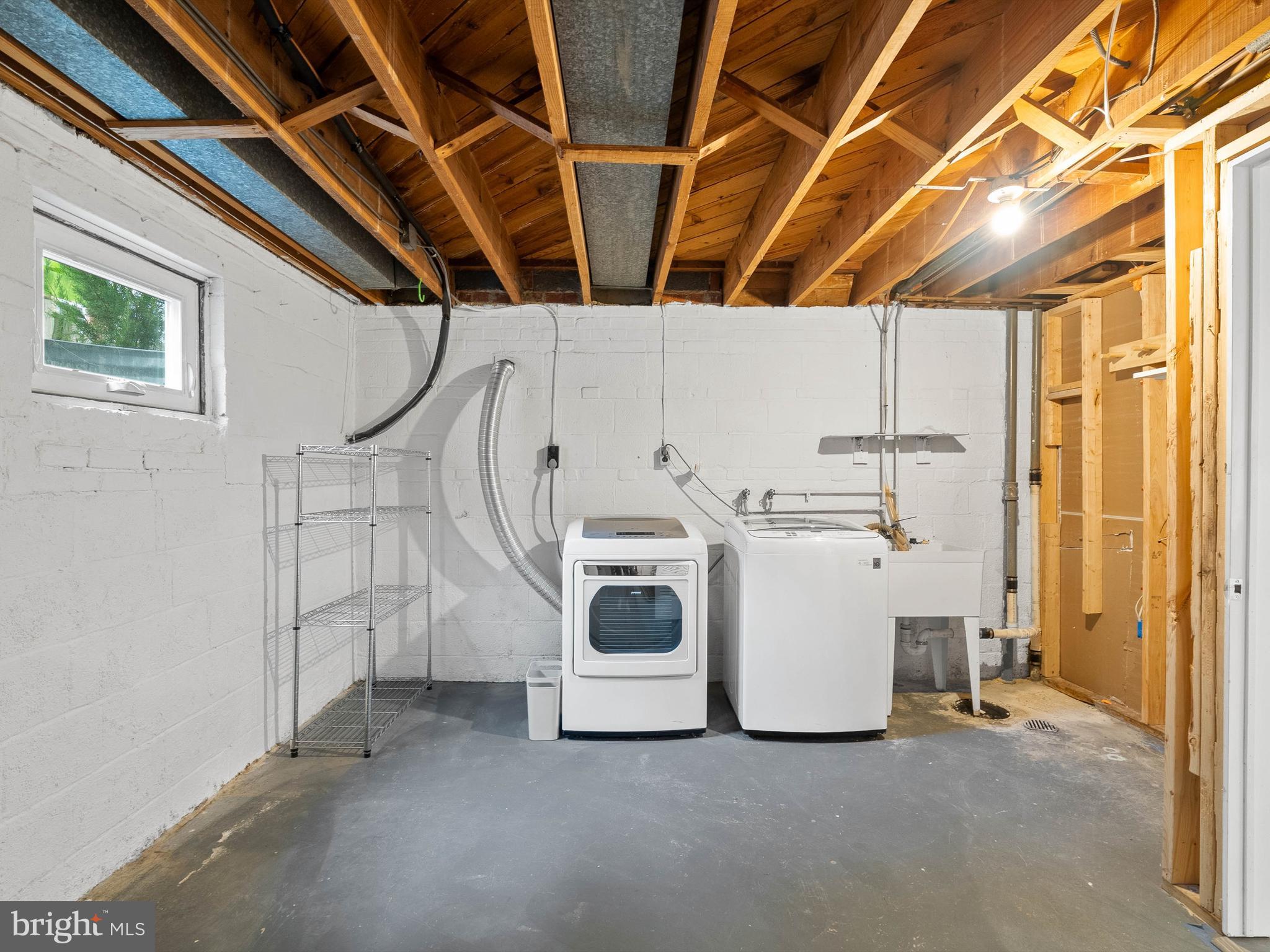 DOMINION HILLS - Residential Lease