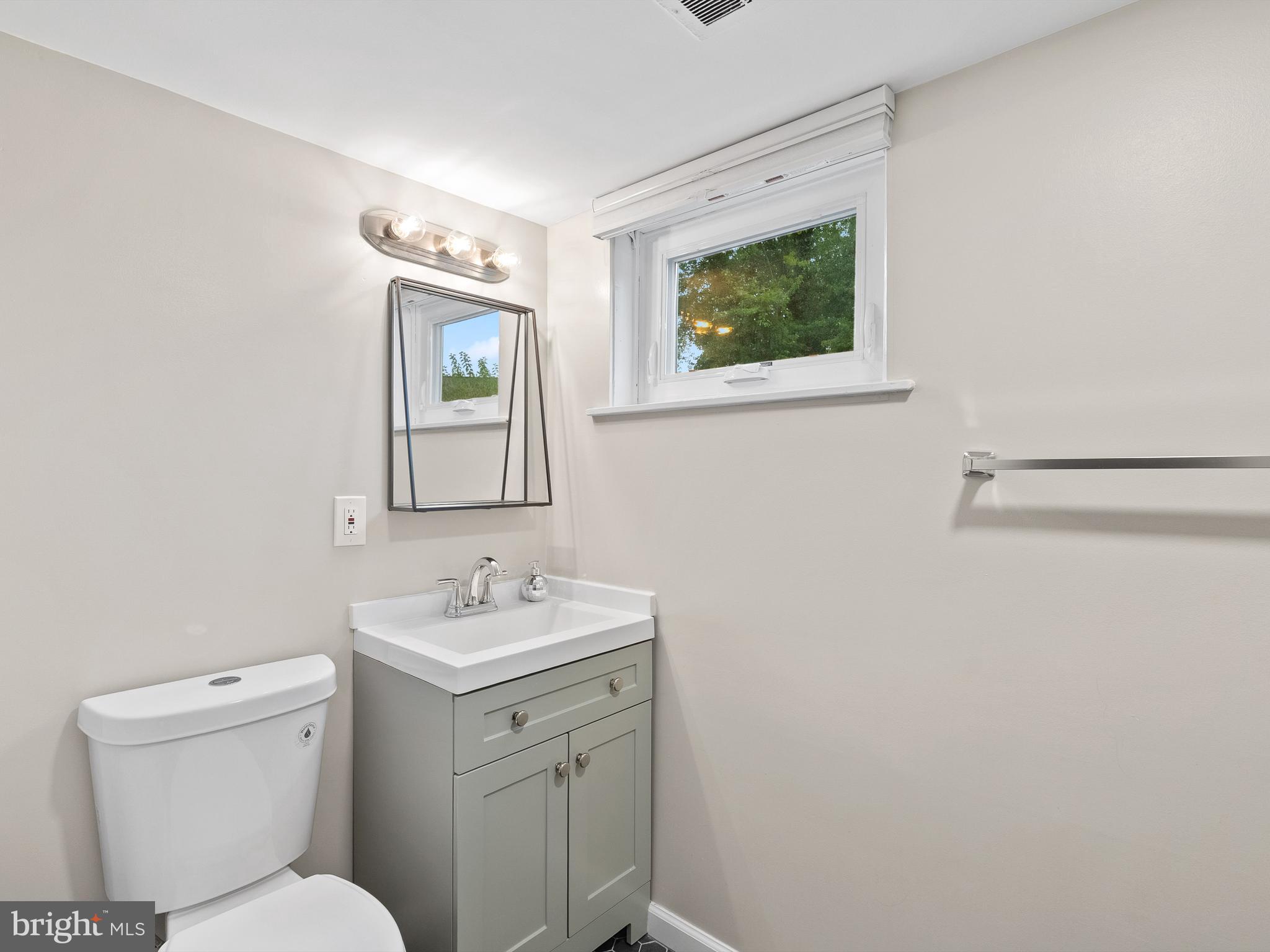 DOMINION HILLS - Residential Lease