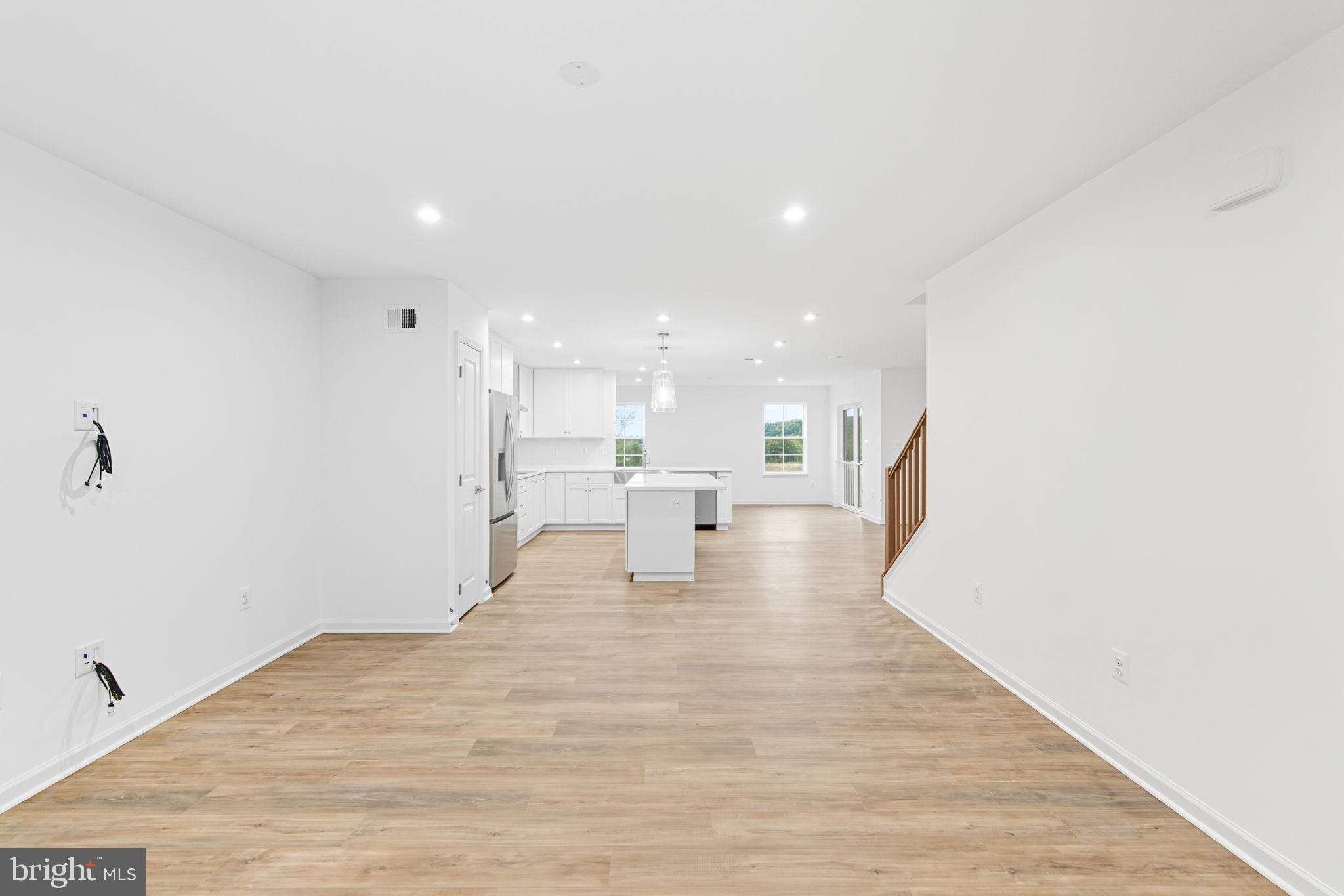 STONY RUN - Residential