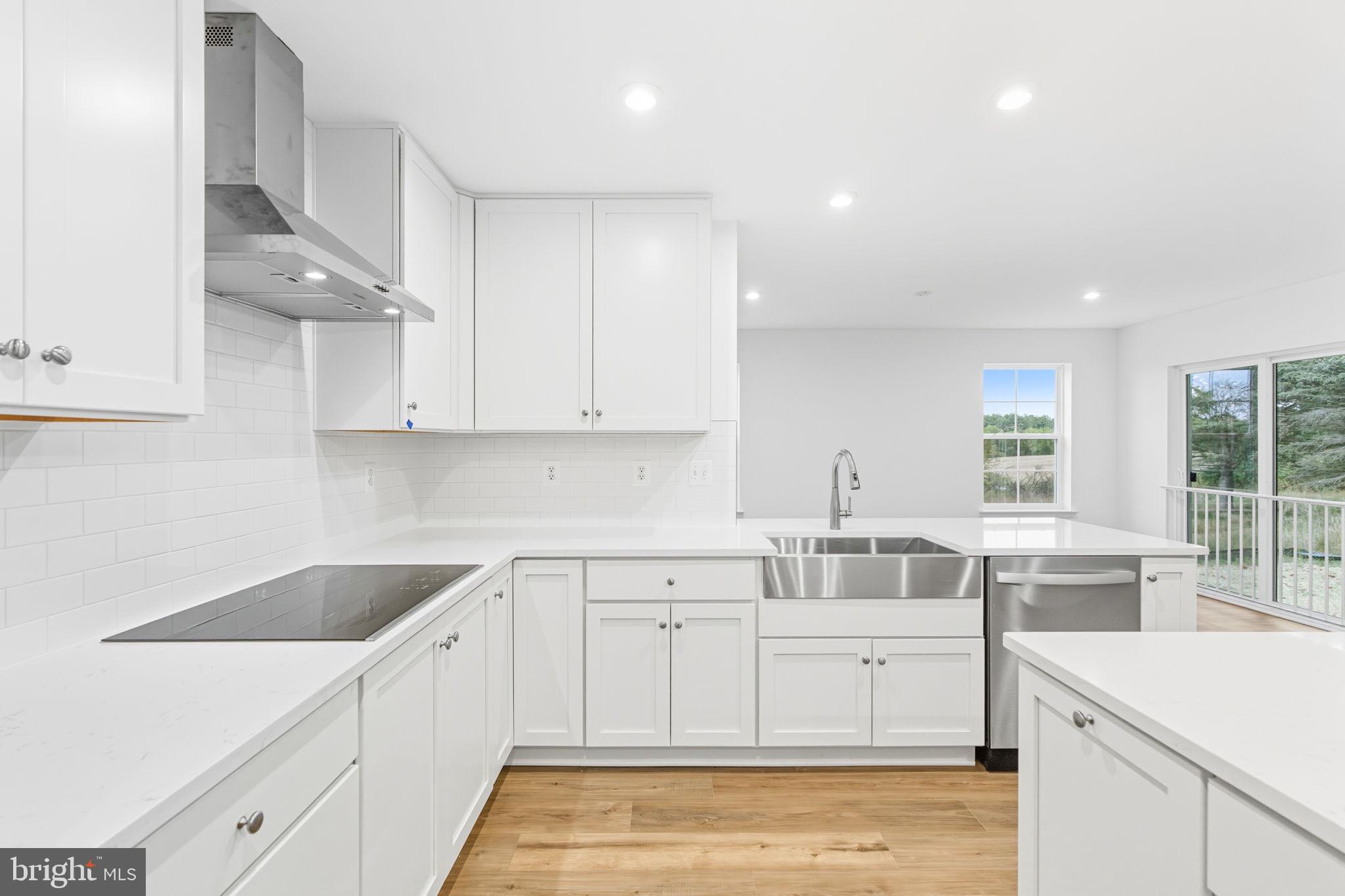 STONY RUN - Residential