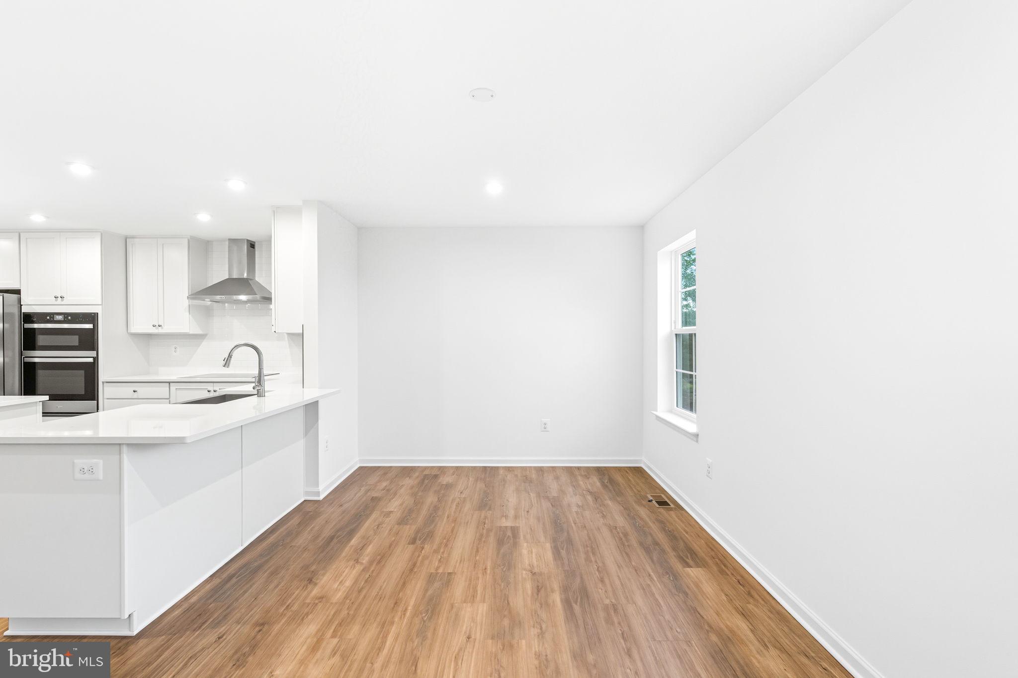 STONY RUN - Residential