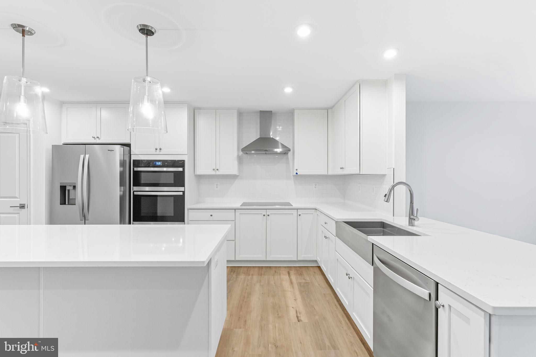 STONY RUN - Residential