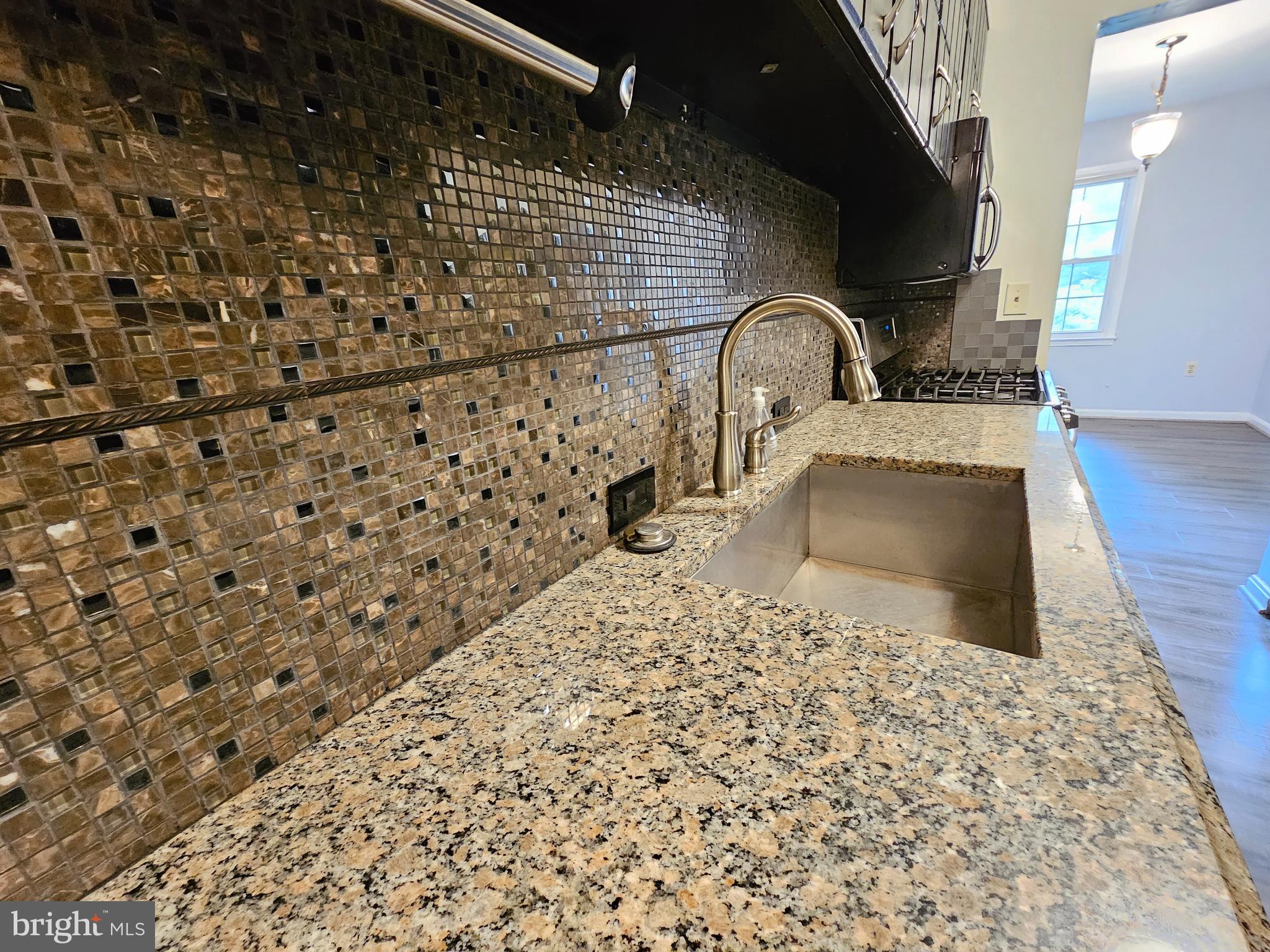 DIAMOND FARMS - Residential Lease