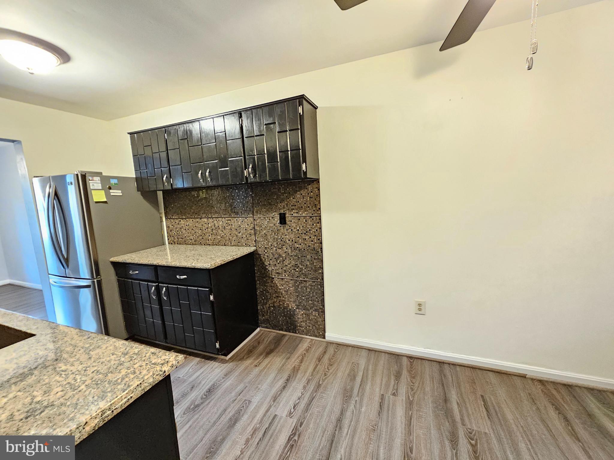 DIAMOND FARMS - Residential Lease