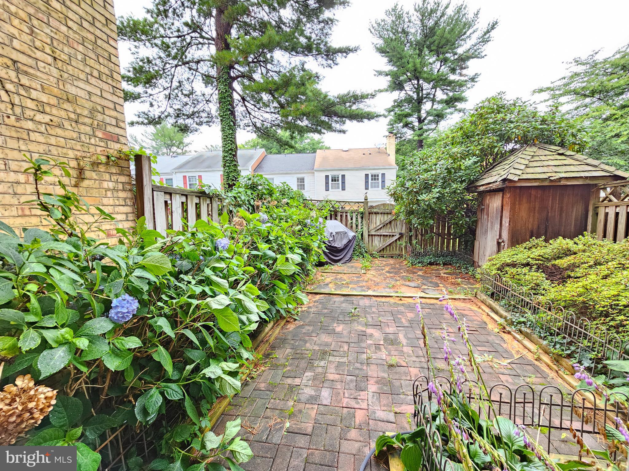 DIAMOND FARMS - Residential Lease