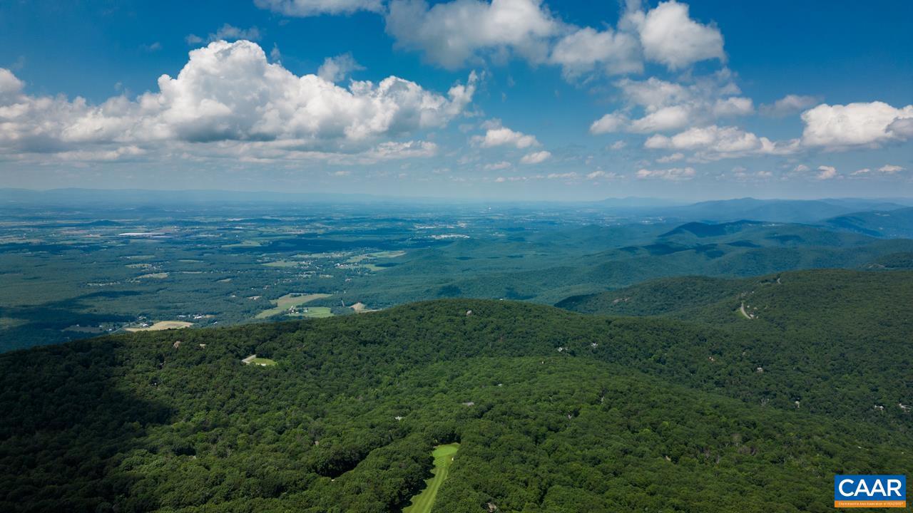 WINTERGREEN RESORT - Residential