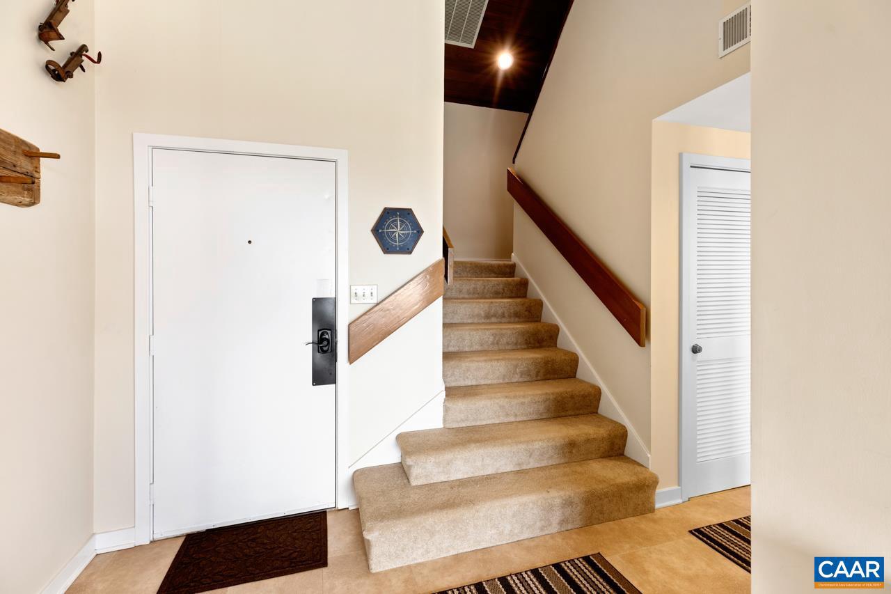 WINTERGREEN RESORT - Residential