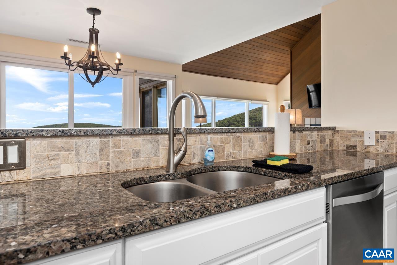 WINTERGREEN RESORT - Residential