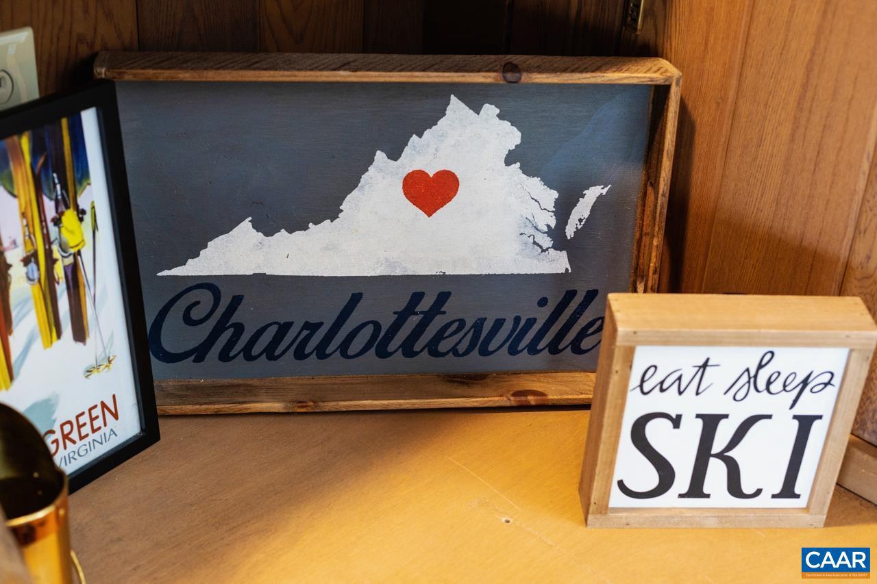 WINTERGREEN RESORT - Residential