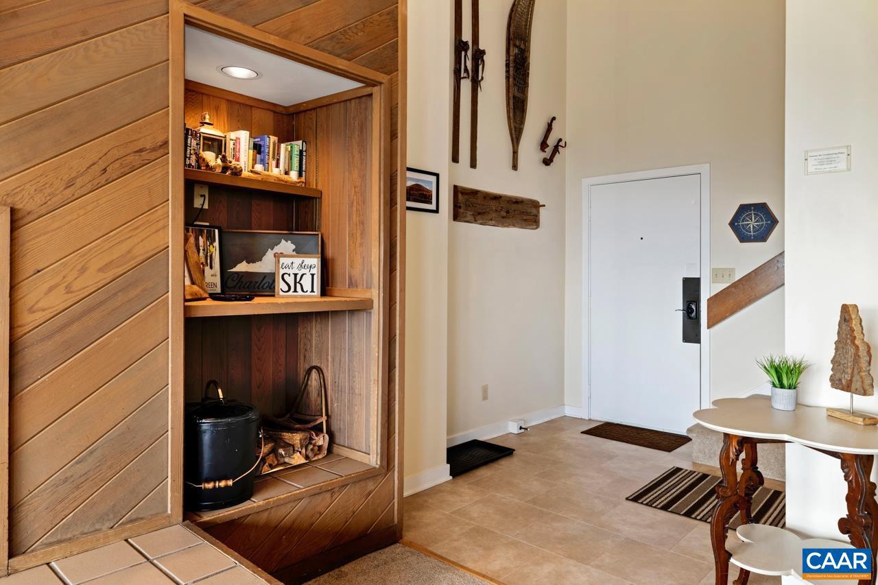 WINTERGREEN RESORT - Residential