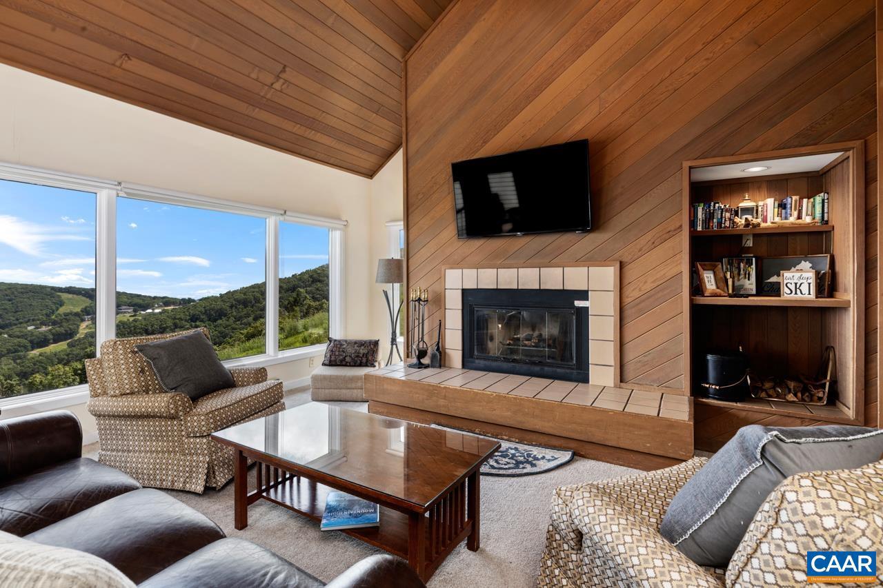 WINTERGREEN RESORT - Residential