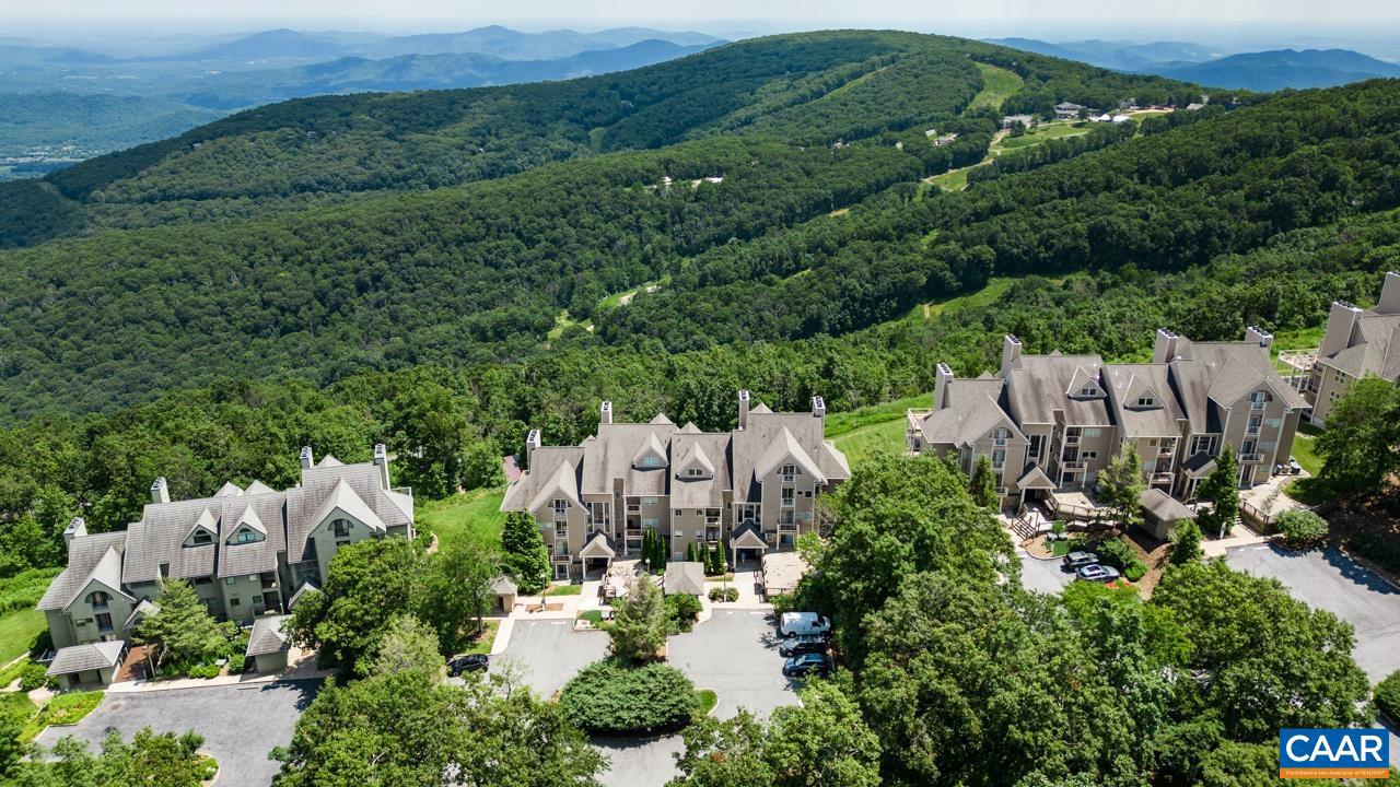 WINTERGREEN RESORT - Residential