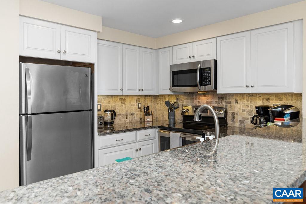 WINTERGREEN RESORT - Residential