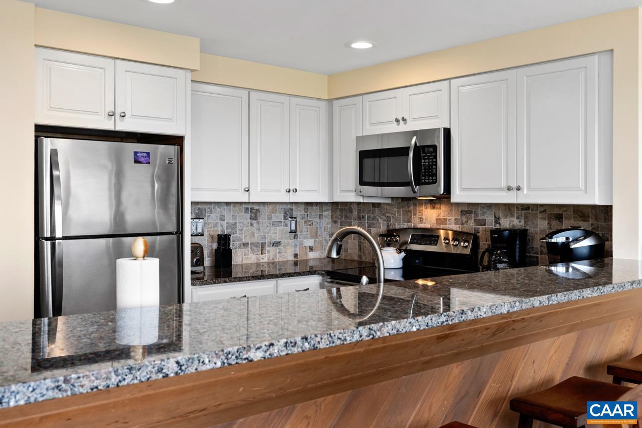 WINTERGREEN RESORT - Residential