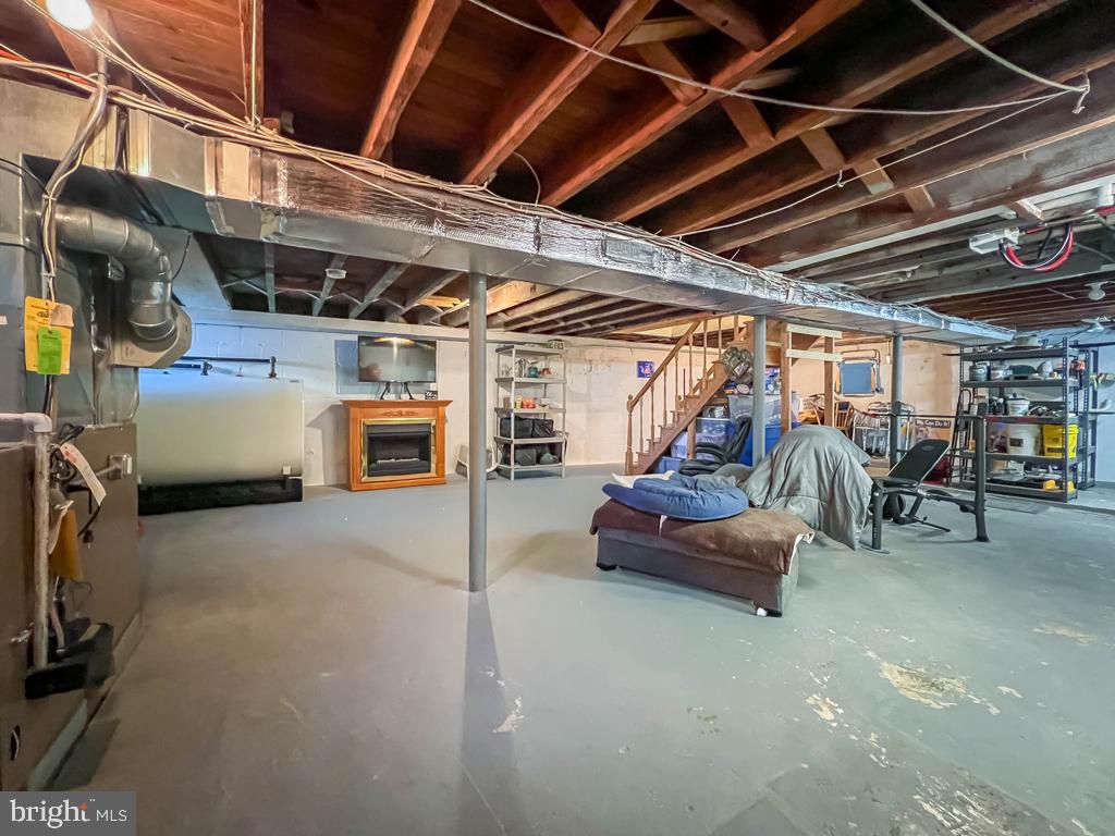 FEASTERVILLE HGTS - Residential