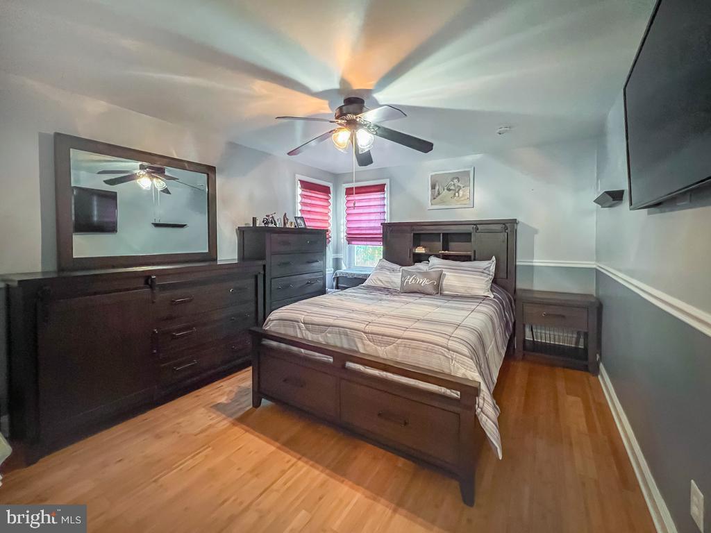 FEASTERVILLE HGTS - Residential