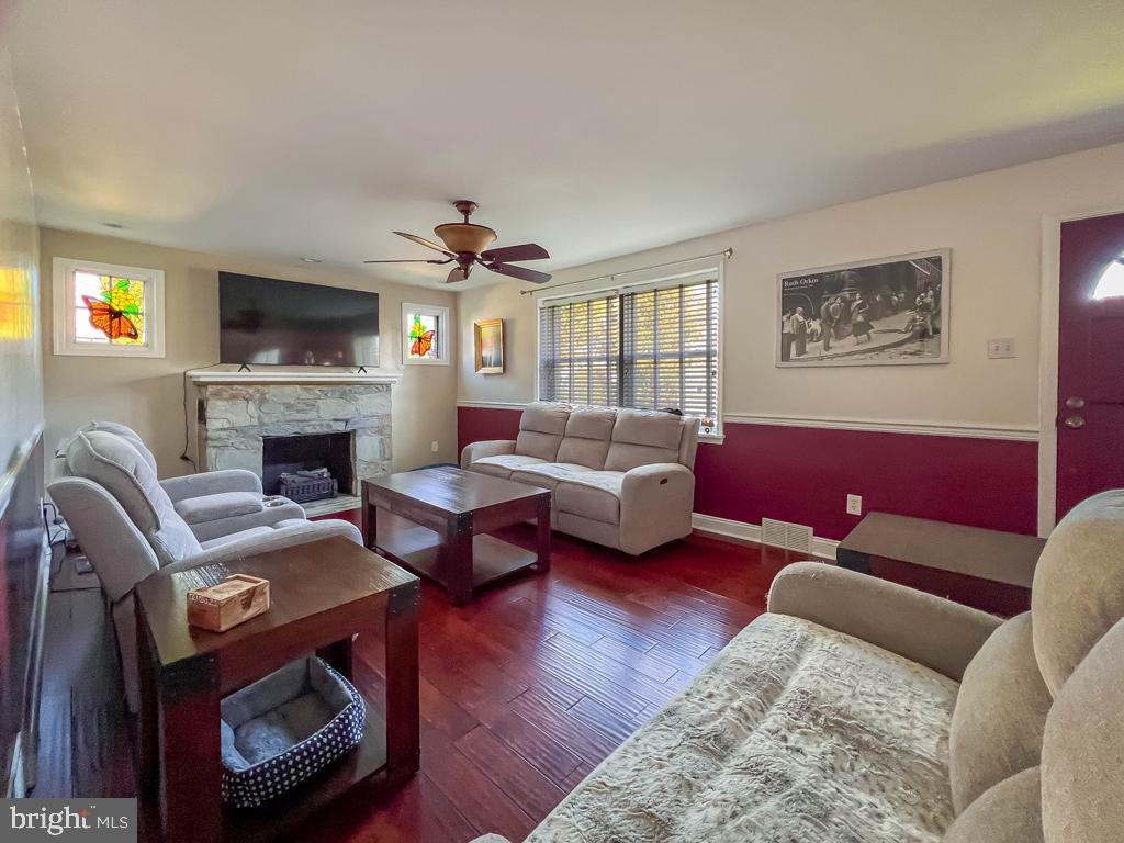 FEASTERVILLE HGTS - Residential