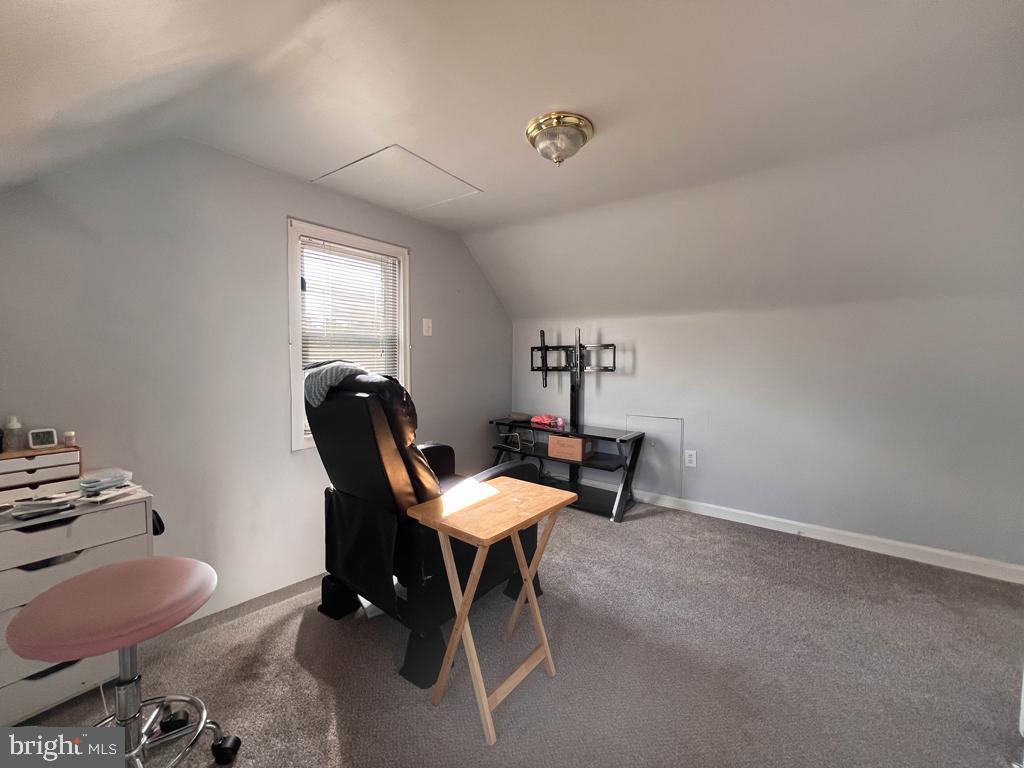 FEASTERVILLE HGTS - Residential