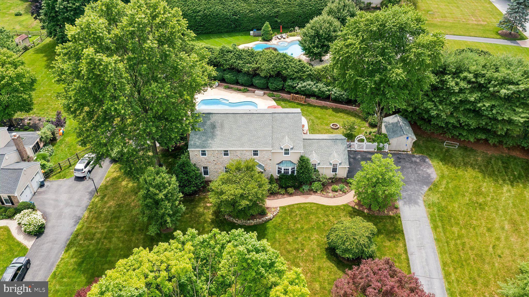 1323 N TULIP DRIVE