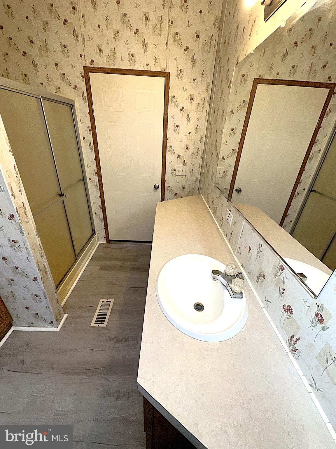 MIDWAY MOBILE VILLAGE - Residential