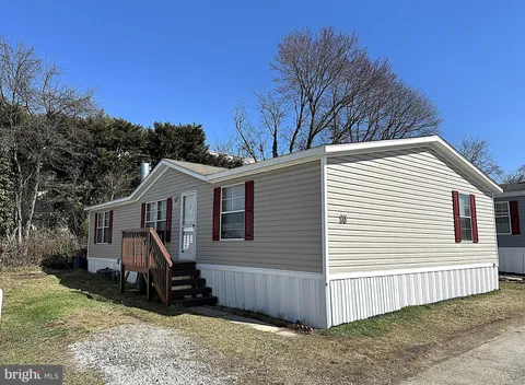 MLS: MDHW2049930