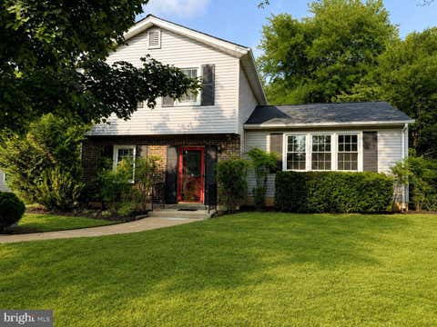Photo of 8212 Macbeth Street, MANASSAS, VA 20110 (MLS # VAPW2128094)