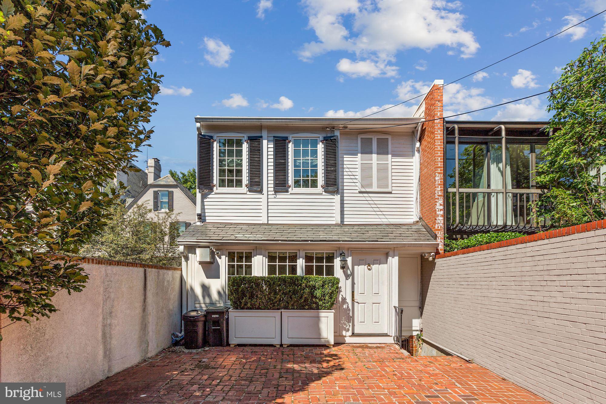 GEORGETOWN - Residential