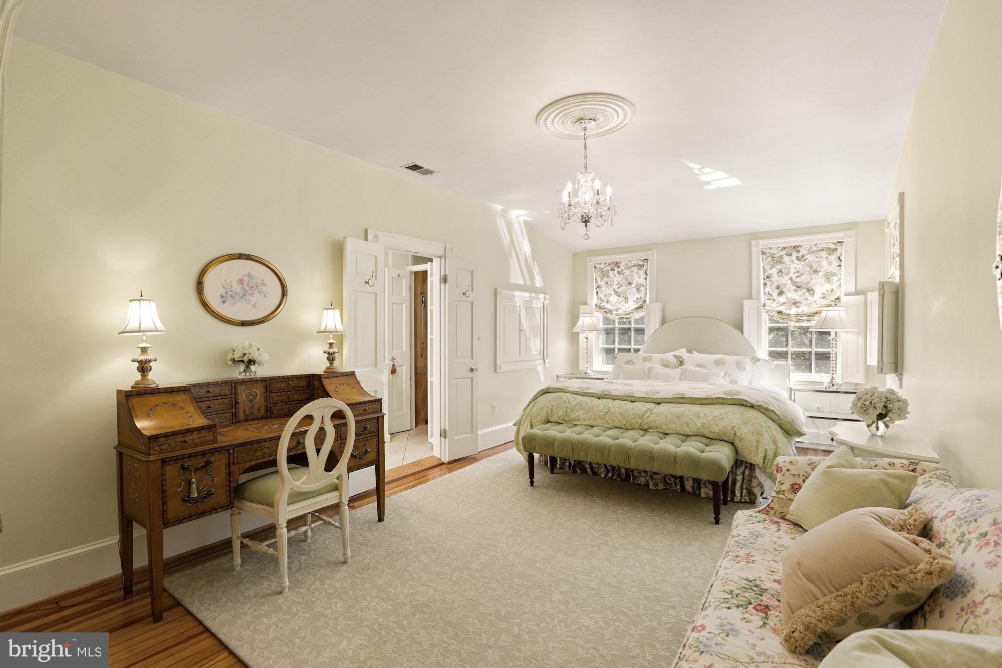GEORGETOWN - Residential