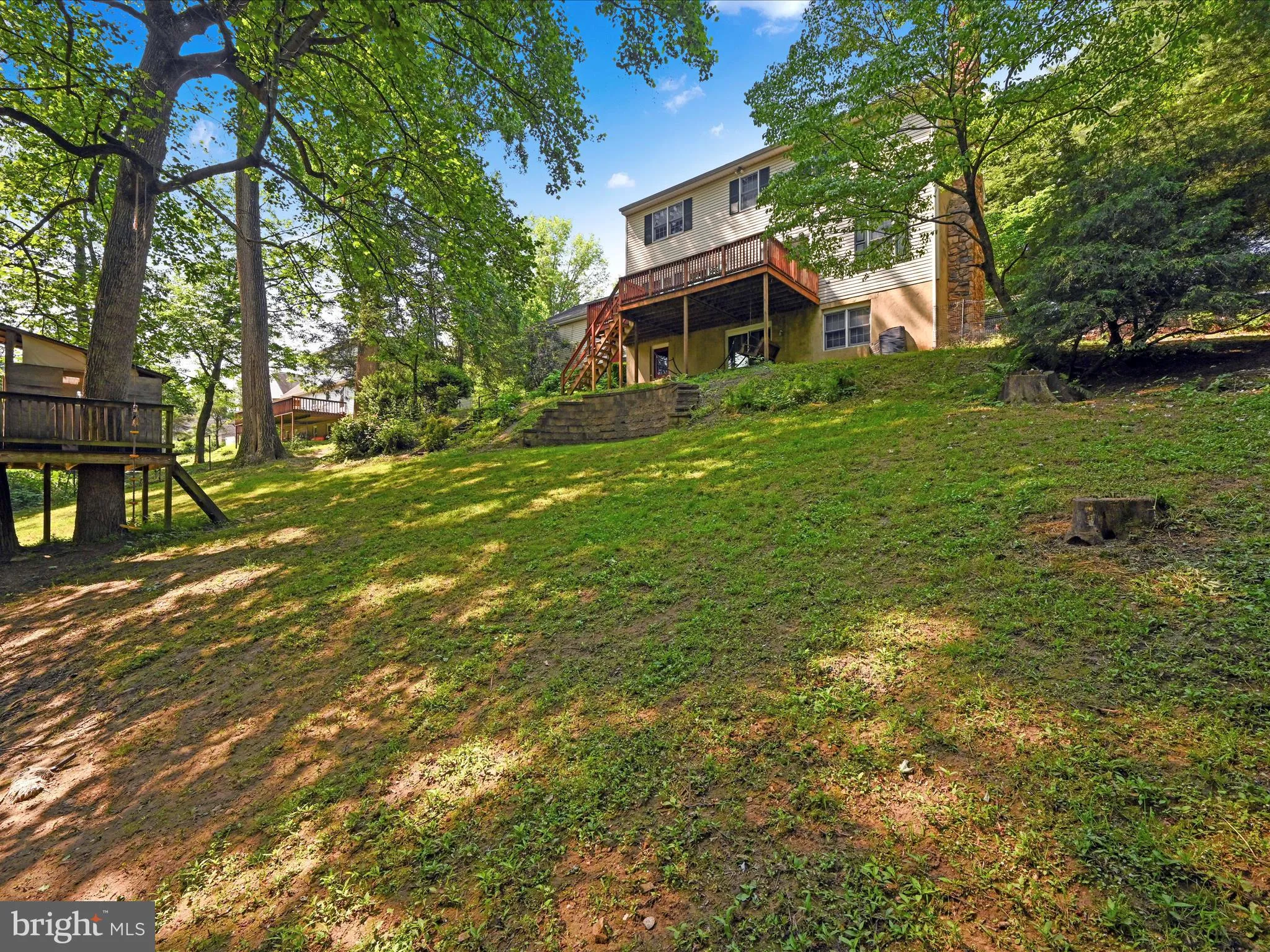 Willow Street, Pennsylvania 17584, United States, 4 Bedrooms Bedrooms, ,3 BathroomsBathrooms,Residential,Active,146981