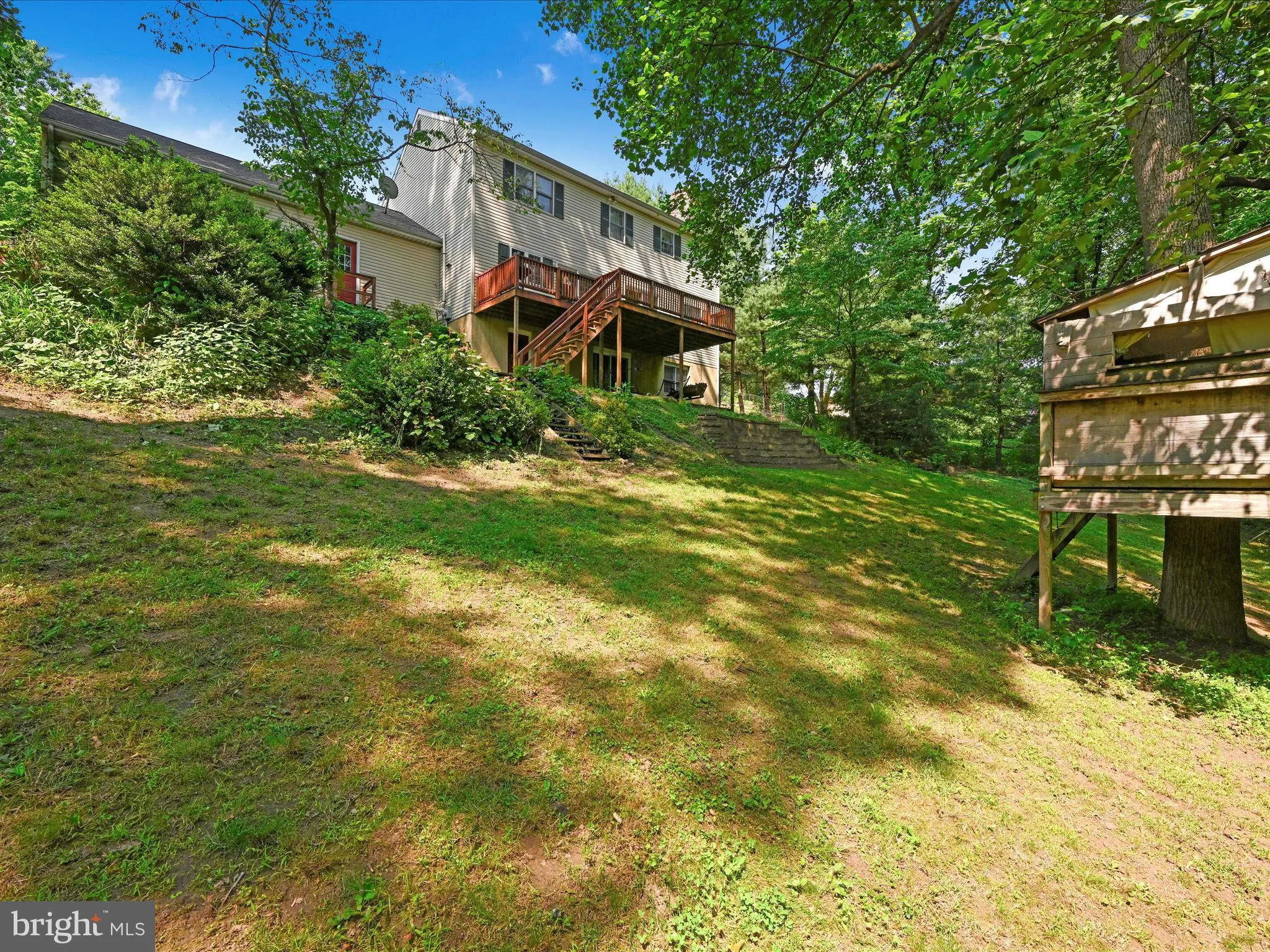 Willow Street, Pennsylvania 17584, United States, 4 Bedrooms Bedrooms, ,3 BathroomsBathrooms,Residential,Active,146981