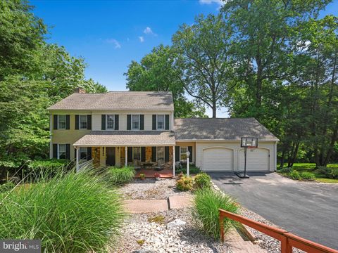11 BOX ELDER LANE WILLOW STREET PA 17584