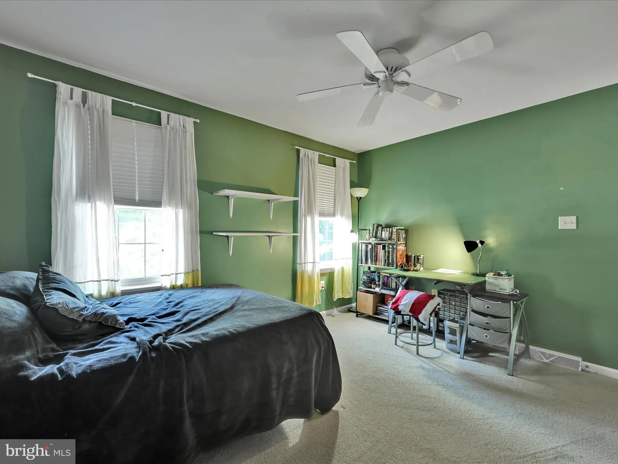 Willow Street, Pennsylvania 17584, United States, 4 Bedrooms Bedrooms, ,3 BathroomsBathrooms,Residential,Active,146981