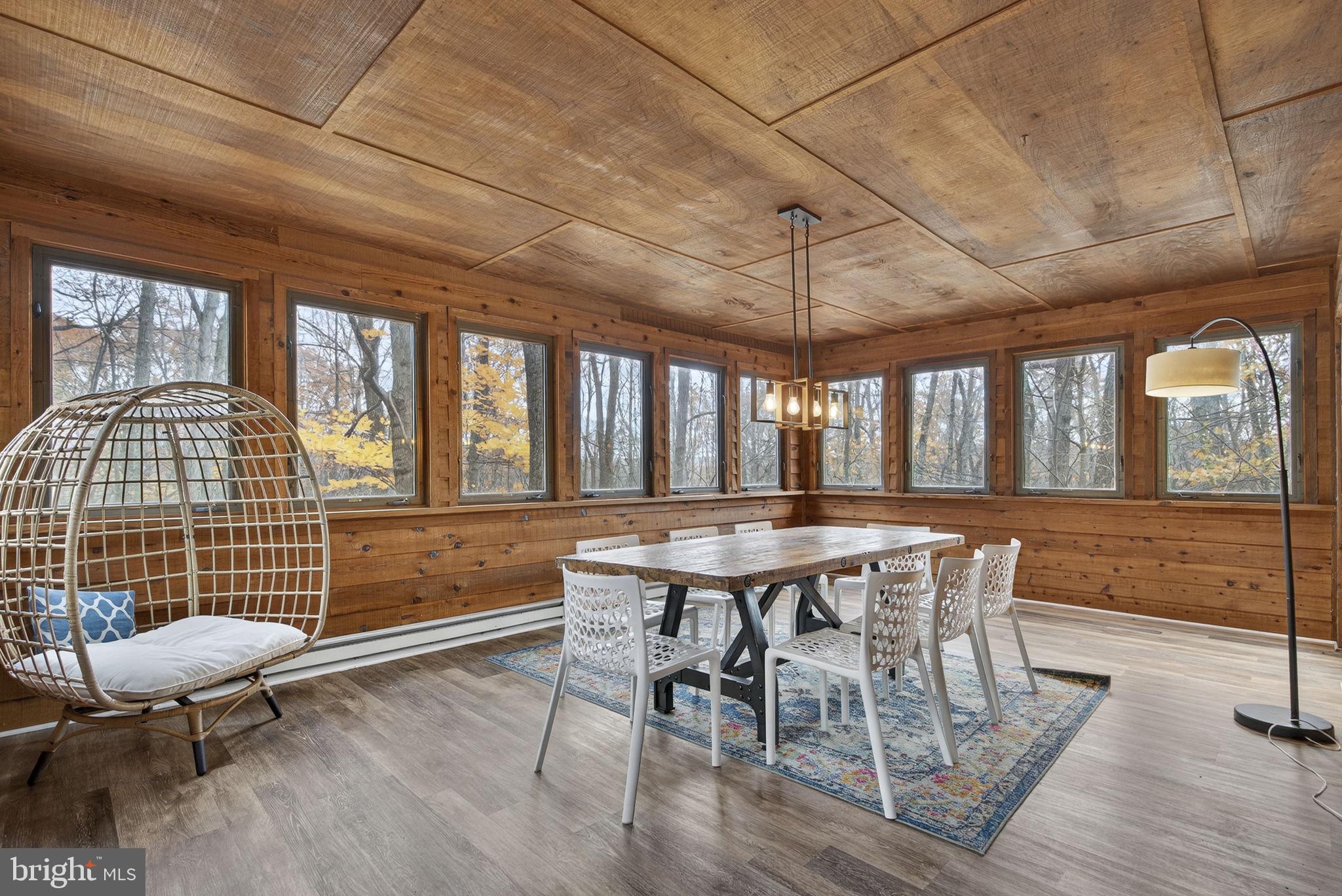 COOLFONT MOUNTAINSIDE - Residential