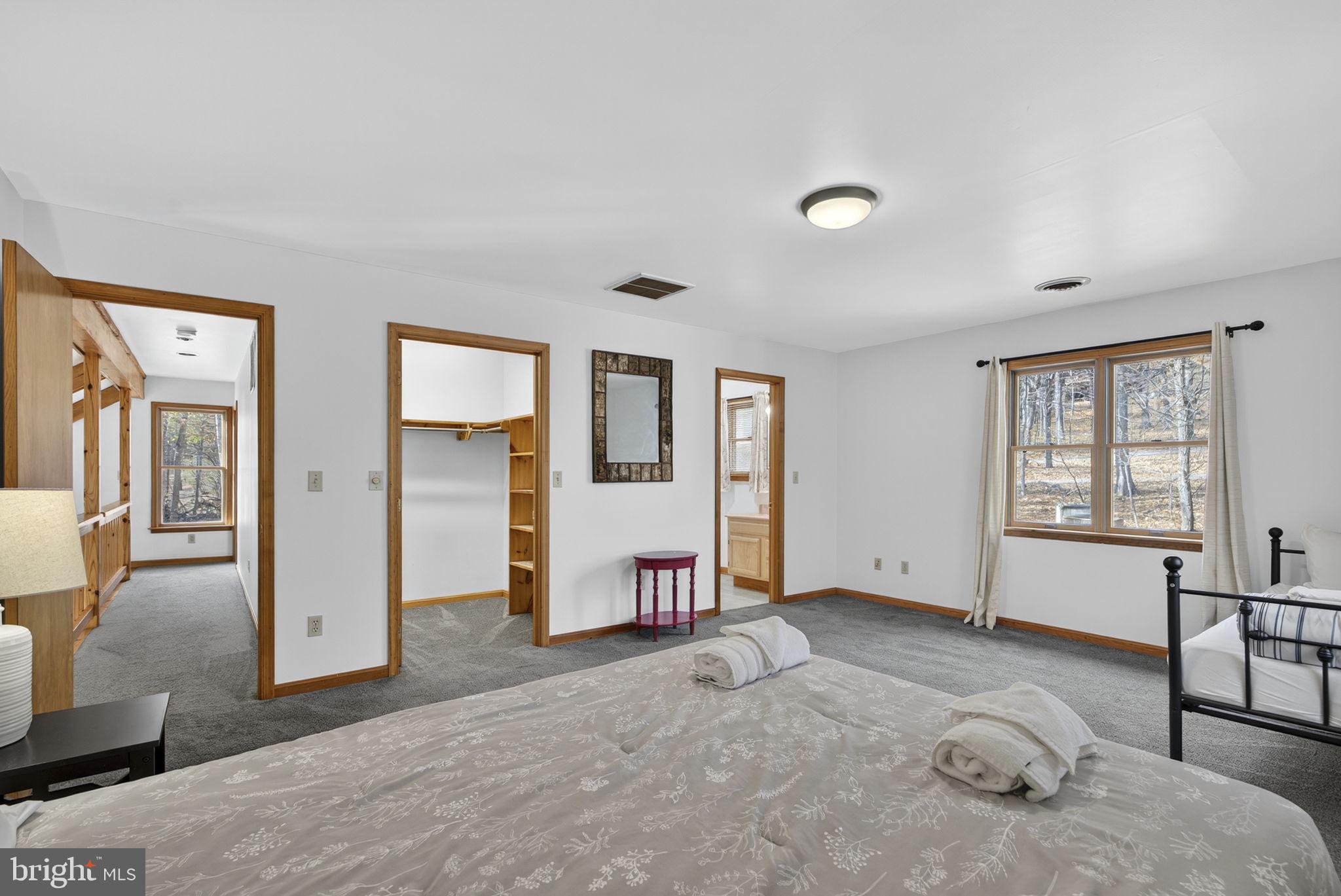 COOLFONT MOUNTAINSIDE - Residential