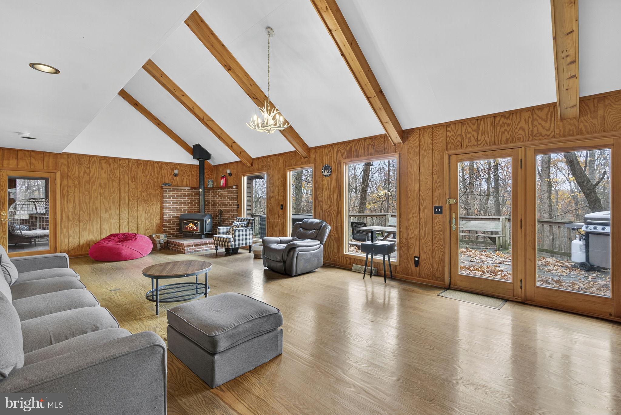 COOLFONT MOUNTAINSIDE - Residential