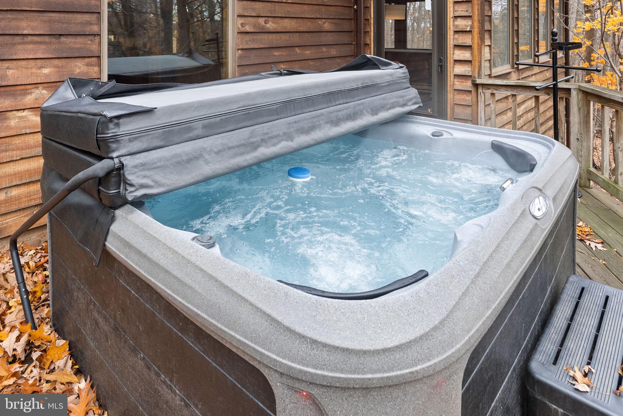 COOLFONT MOUNTAINSIDE - Residential