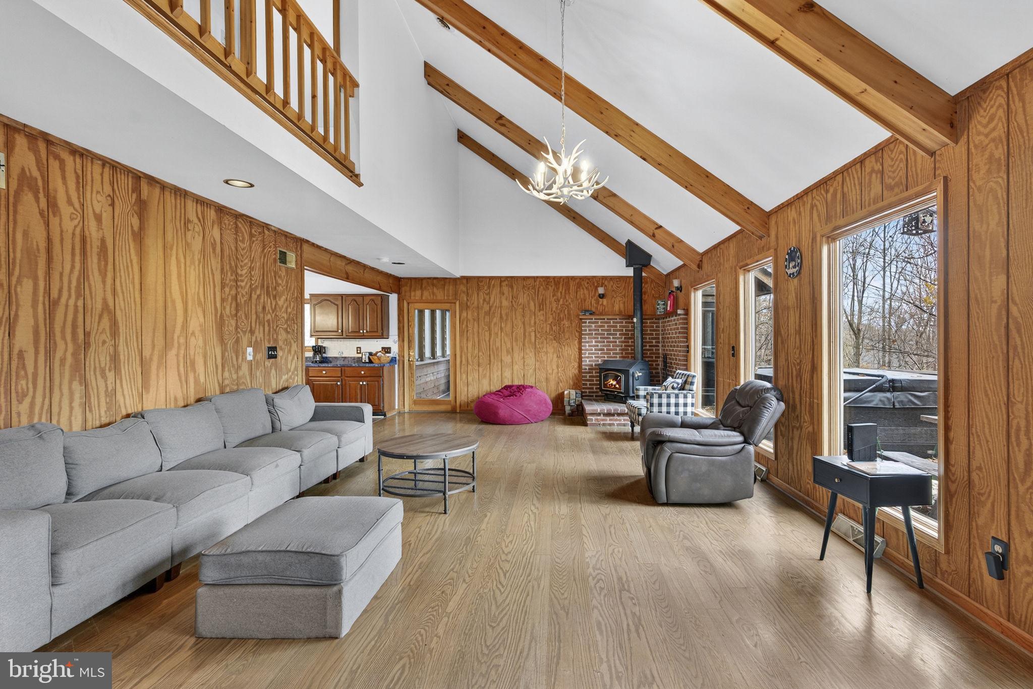 COOLFONT MOUNTAINSIDE - Residential